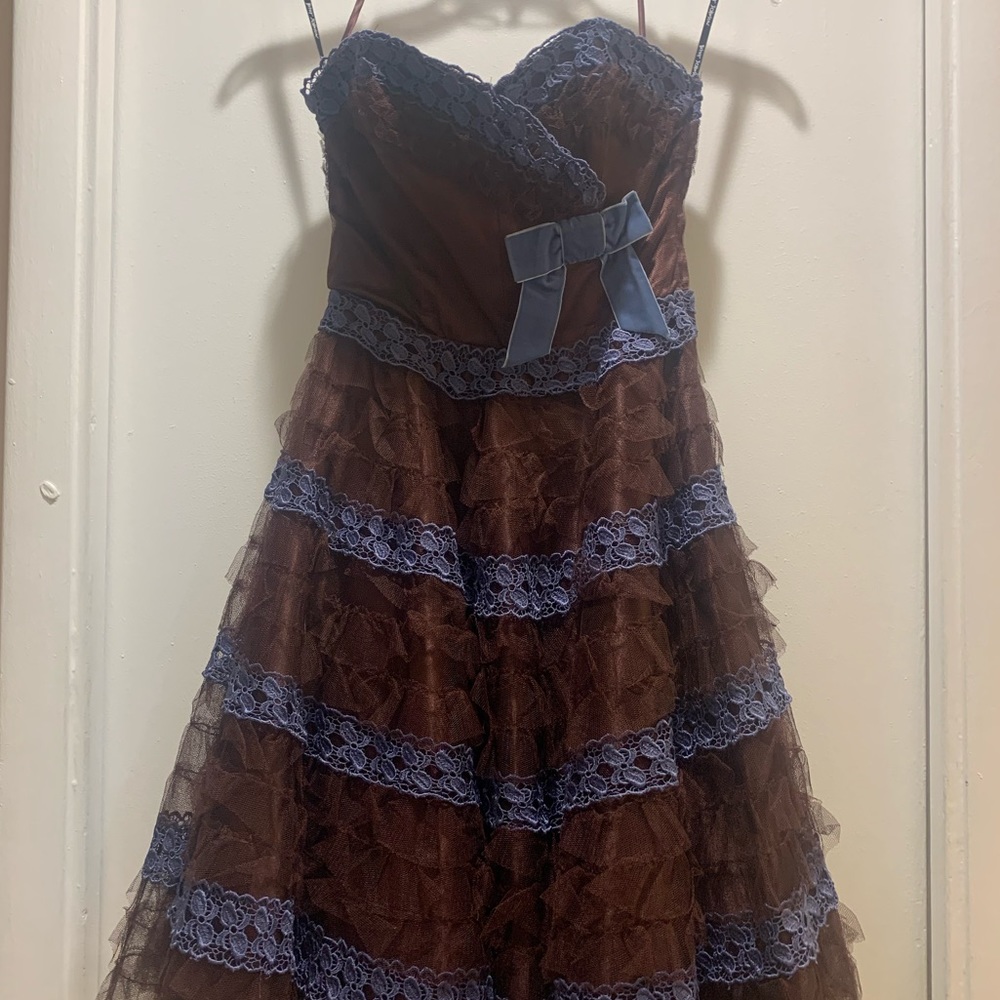 Betsy Johnson Women’s 90’s Lace Party Dress